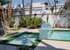 Doomos. VENDO CASA 4 RECAMARAS JARDINES DEL LAGO MEXICALI BAJA CALIFORNIA EGA