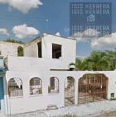 doomos. vendo casa en san antonio xluch, mérida yucatan con amplio terreno, descto. del 50..ih