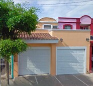 Doomos. Venta Casa en Remate - 50 - Fraccionamiento Nueva Vizcaya - Culiacán - Sinaloa