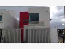 3 cuartos, 180 m casa en renta en fraccionamiento villa real mx19-fx3547