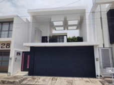 Casa en venta totalmente amueblada Fraccionamiento Costa de Oro, Boca del Río