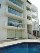 departamento con roof garden en fracc. costa azul.