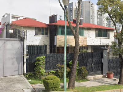 Casa En Fuentes Del Pedregal, Remate Bancario