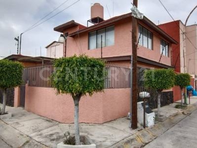 Casa en Venta en Pastores, Naucalpan, Estado de México