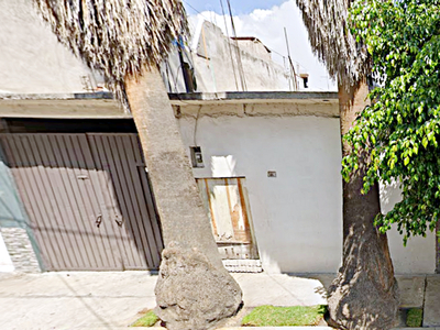 Casa en venta Francisco I. Madero 132, Juárez Pantitlan, 57460 Nezahualcóyotl, Méx., México