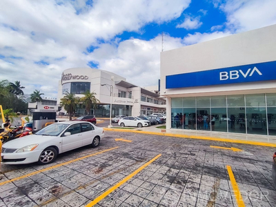 Local Comercial · Planta Baja · Centro De Cancún · Plaza Hollywood