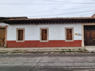 Venta Preciosa Casa Estilo Colonial En El Centro De Pátzcuaro Michoacán.