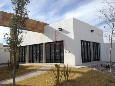Casas en venta - 154m2 - 3 recámaras - Chihuahua - $2,290,000