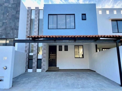 Casas en venta - 160m2 - 3 recámaras - Manzanillo - $3,200,000