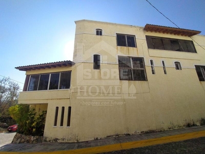 Casas en venta - 898m2 - 6+ recámaras - Burgos Bugambilias - $7,750,000