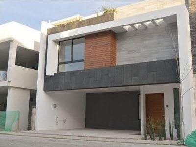 Oportunidad: Hermosa Casa En Lomas De Angelópolis | MercadoLibre