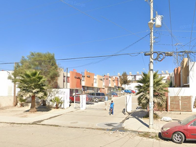 Aproveche Gran Oportunidad, Casa De Remate Bancario En Valle De Toluca, Los Valles, Tijuana-baja California