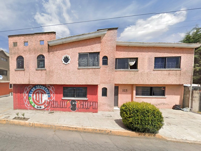 Casa En Venta, Aplia, Zona Segura. Ubicada En Privada Abelardo Rodríguez, Colonia Capultitlan, Toluca, Estado De México. #ev