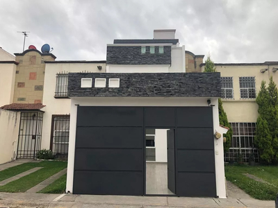 Casa En Venta En Toluca ,sauces,santín Hda.de La L