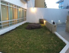 Preciosa Residencia en Colinas del Cimatario, 4 Niveles, ÚNICA !!