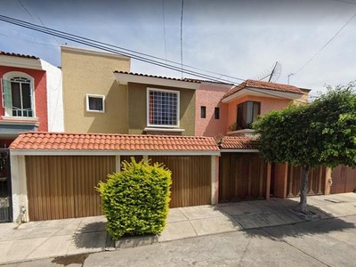 CASA EN VENTA EN PUERTO DE TODOS LOS SANTOS MONUMENTAL GUADALAJARA JALISCO