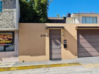 Venta hermosa casa en Parques Nacionales