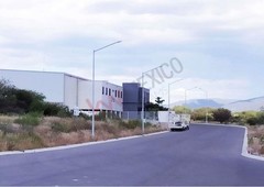 Terreno en venta de 3,912 m² dentro del Parque Industrial Polígono Empresarial Buenavista a solo 3 minutos del PIQ.