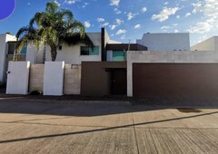 3 recamaras en venta en fraccionamiento hacienda santa fe león