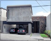 casa en venta colinas de san jeronimo 8vo sector