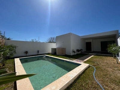 Casa en renta a estrenar ubicada en Dzityá al norte de Mérida.