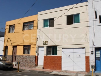 Casa en Renta en Santa Teresita, Guadalajara, Jalisco.