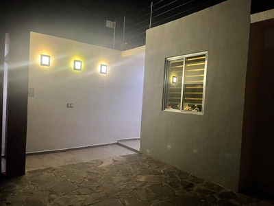 Casa en venta excelente ubicación a unas cuadras av Gricelda Álvarez fracc Villas Providencia