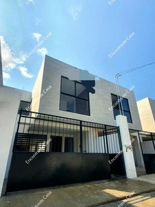 Venta En Bonita Casa Nueva Alianza Urbana Uruapan Michoacan Anuncios Y  Precios - Waa2