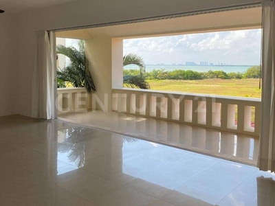 Hermoso departamento en renta con vista al lago, Zona hotelera, Cancún CA0123