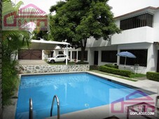 Bonita casa en venta en Quintas Martha en Cuernavaca Morelos., Quintas Martha - 13 habitaciones - 2 baños - 200.00 m2