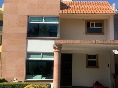 Casa en condominio en venta Coaxustenco, Metepec