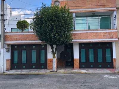 Casa en venta Calle Carmen Serdán, Residencial Colón, Toluca, México, 50120, Mex