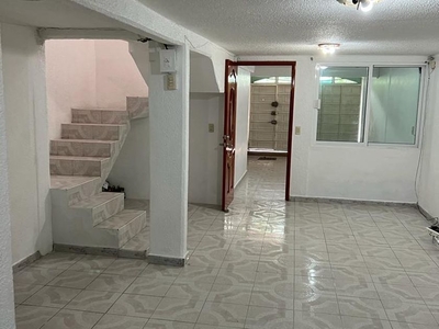 Casa en venta Alborada De Aragon L15, Ignacio Allende Mz 005, Alborada, Ecatepec De Morelos, Estado De México, México