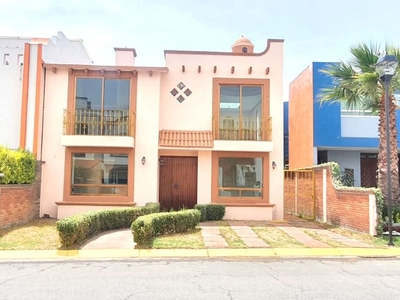 Casa en venta San Mateo Otzacatipan, Toluca