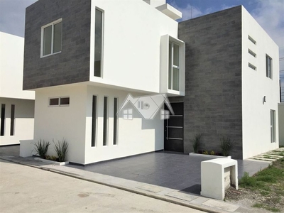 Casa en venta Calle Alpinismo, Deportiva, Zinacantepec, México, 51356, Mex