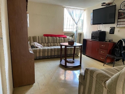 Departamento en venta Avenida De Los Cipreses, Fracc Valle De Las Pirámides, Tlalnepantla De Baz, México, 54130, Mex