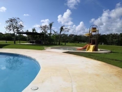 Terreno en venta, Oasis, Yucatan Country Club