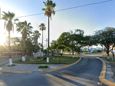 Casa De Remate Bancario En Jardines De Cadiz. Jardines De Andalucia Guadalupe Nuevo Leon.-ijmo5