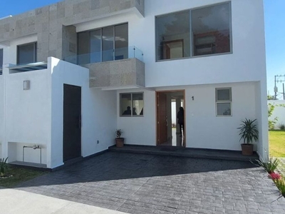 Casa en condominio en venta San Miguel, San Mateo Atenco, Estado De México, México