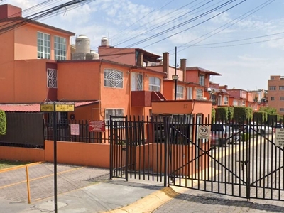 Casa en venta Paseo De Los Ahuehuetes, Valle Del Tenayo, Tlalnepantla, Tlalnepantla De Baz, México, 54130, Mex