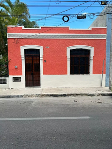Casa Remodelada En Venta En El Centro De Mérida.