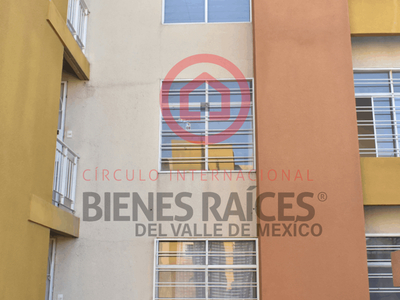 Departamento en venta Calle Felipe Villanueva, Conjunto Hab Los Héroes Tecámac, Ecatepec De Morelos, México, 55765, Mex