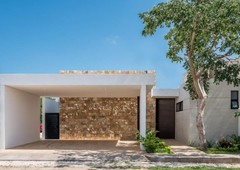 Casa en venta en Mérida, Privada Aminadah 1 planta, Temozón, Yucatán.