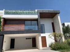 VENTA CASA CLÚSTER 11 11 11 LOMAS DE ANGELÓPOLIS!!!