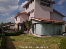 Casa en venta y renta en Prado Largo