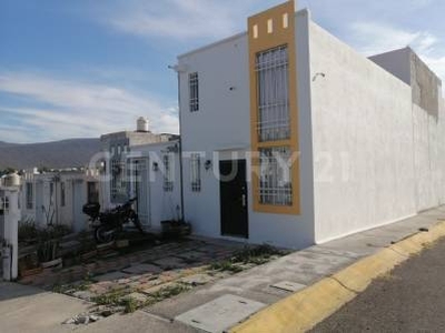 Casa en Venta en Paseos del Pedregal, Querétaro.