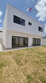 Casas en venta - 320m2 - 4 recámaras - Monterrey - $9,690,000