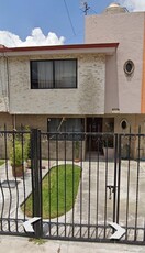 Doomos. Casa en venta en Santa Ana Tlapaltitlan