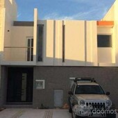 3 cuartos, 200 m casa en venta de 3 recamaras en aqua by cumbres avenida