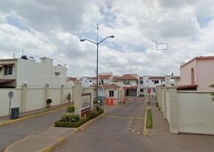 CASA ADJ Calle Circuito Santa Aynés, Culiacán Rosales, Sinaloa.